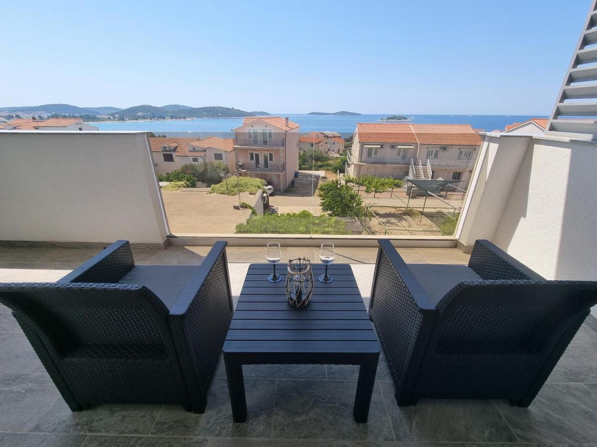 Sea View Apartment Rogoznica  Exterior foto